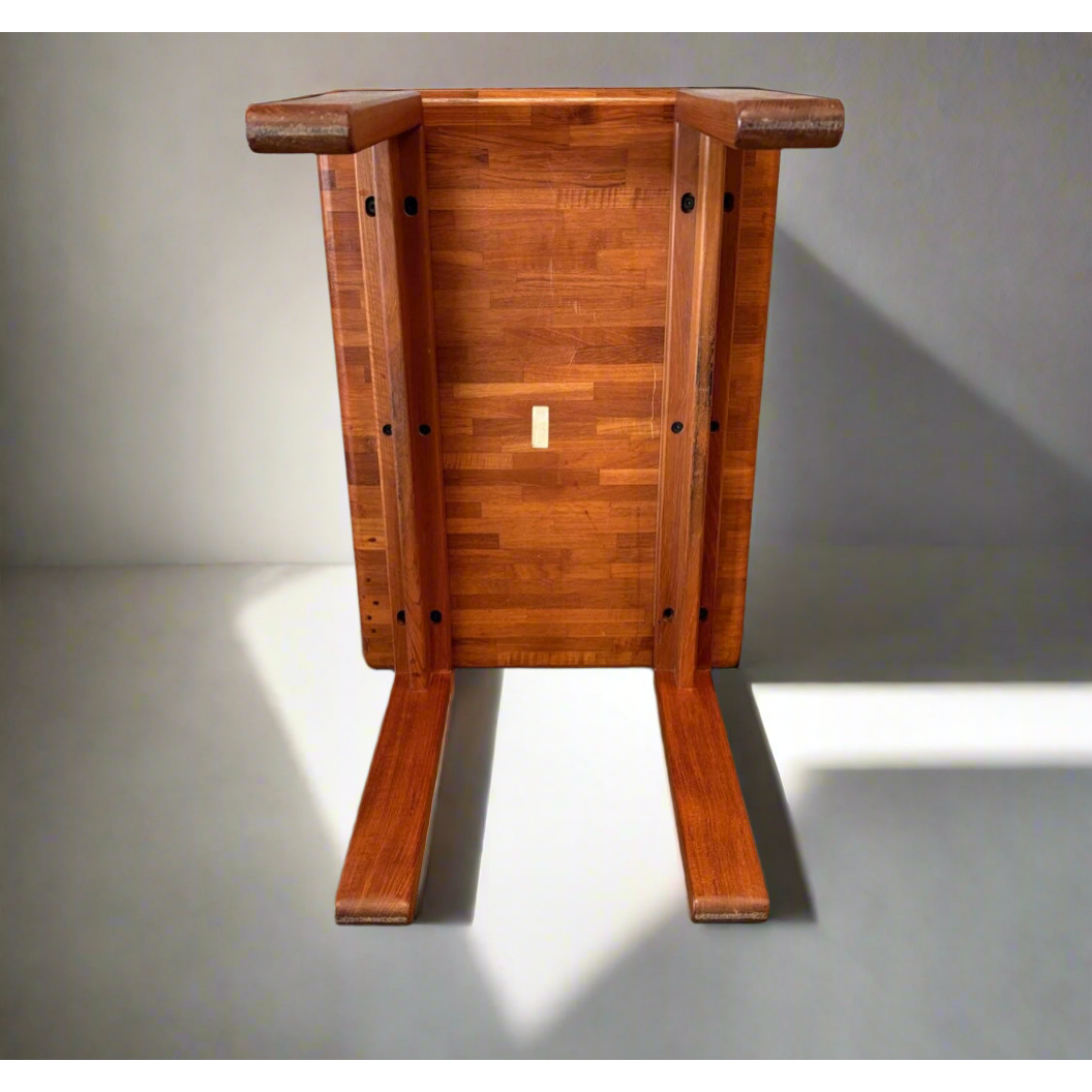 D -Scan Teak Table