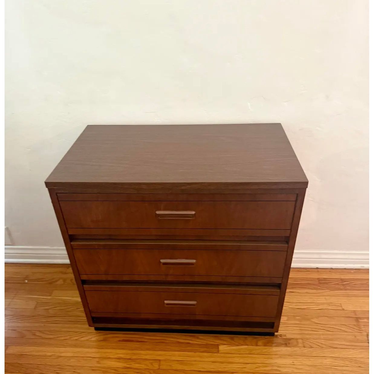 MCM Spacemates by Morristown Chest of Drawers