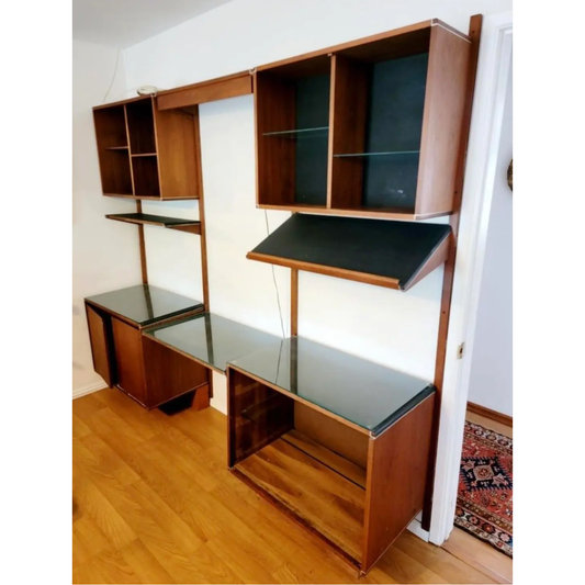 Barzilay Wall Unit