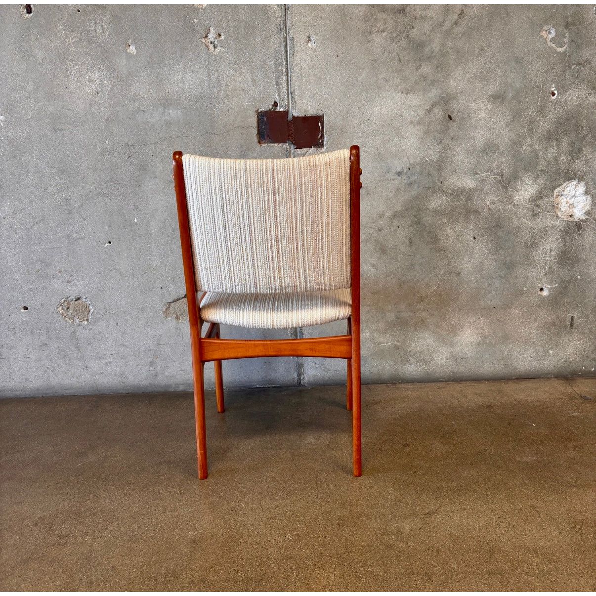 Vintage Teak D-Scan Chair